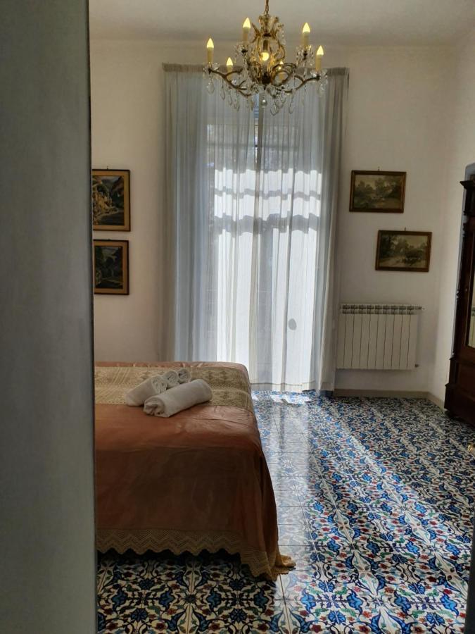 D'Angleterre Guest House Salerno Exterior photo
