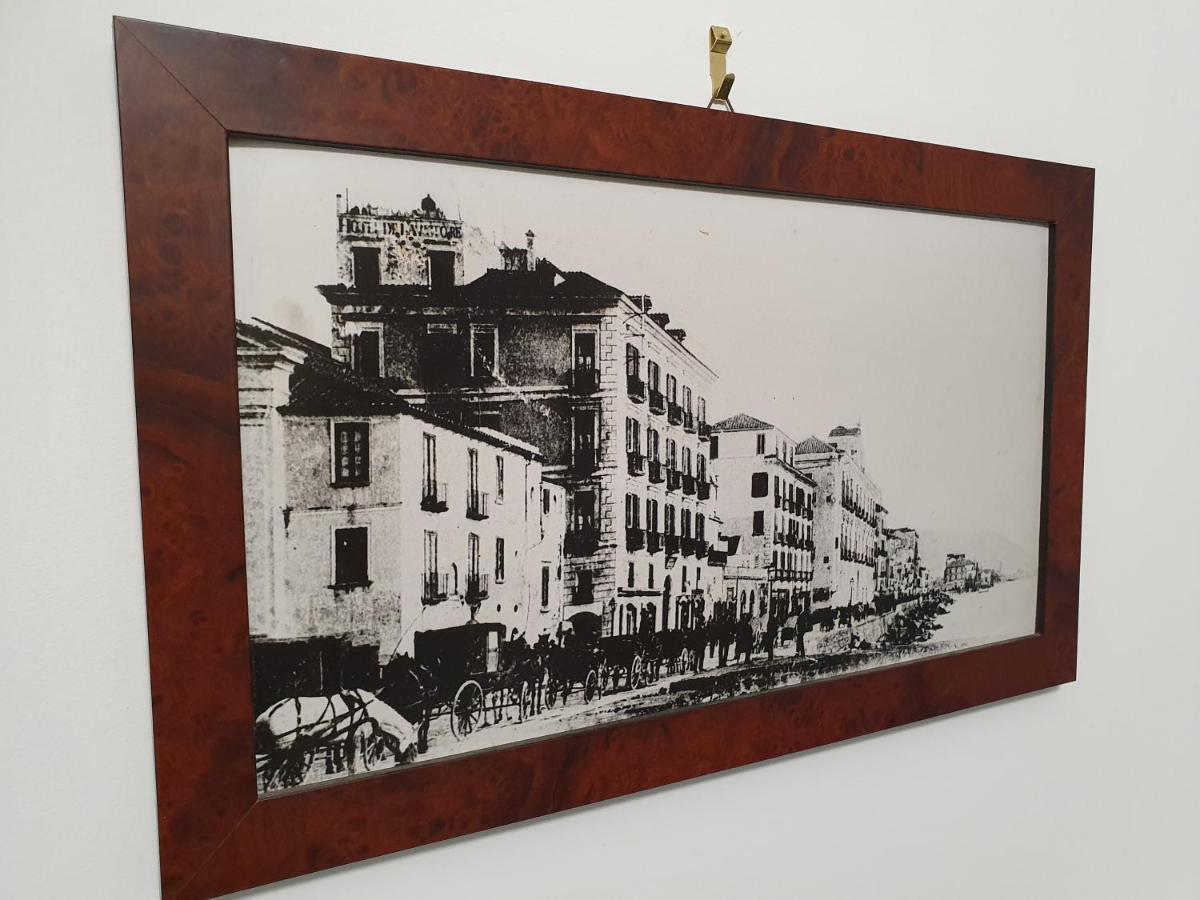 D'Angleterre Guest House Salerno Exterior photo