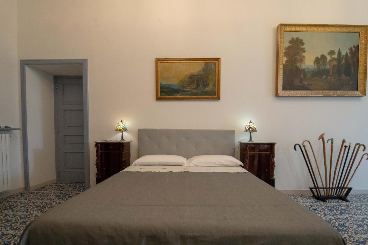 D'Angleterre Guest House Salerno Exterior photo