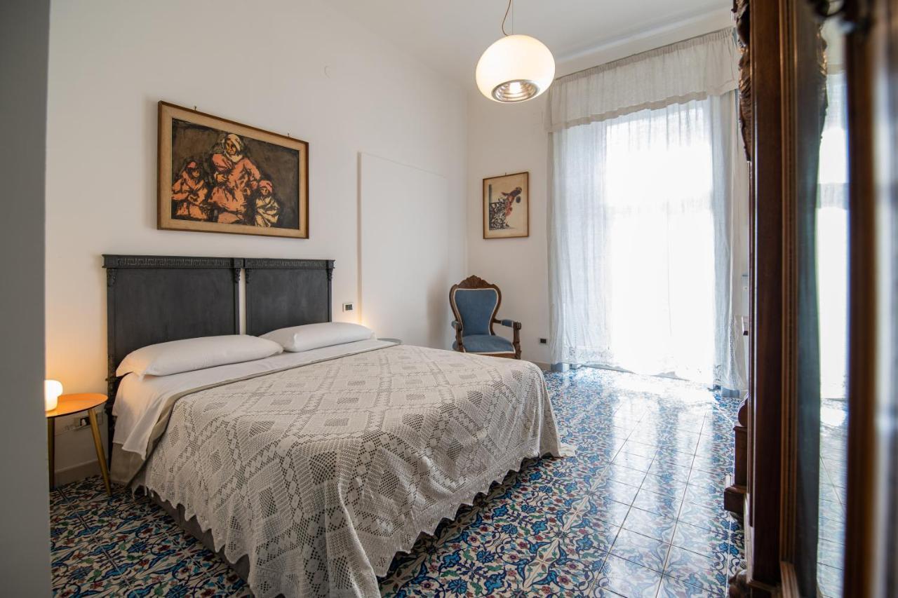 D'Angleterre Guest House Salerno Exterior photo