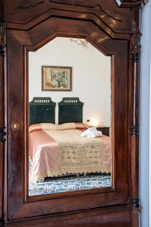 D'Angleterre Guest House Salerno Exterior photo